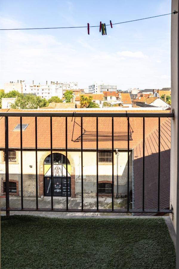 Le Voltaire -2 Chambres- 70M2- Hypercentre-Parking-Wifi Fibre- Nouvelle Literie Тарб Экстерьер фото